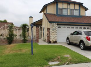 14489 Oak Knoll Ct, Fontana, CA 92337