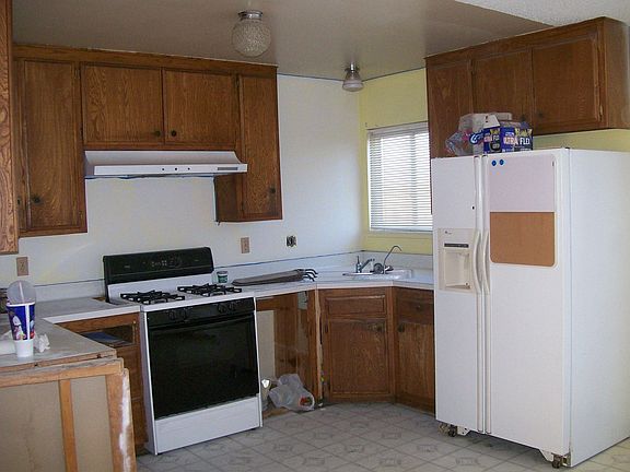 3rd image of 228 Woodham Ave