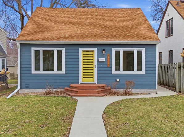 2719 Benjamin St NE, Minneapolis, MN 55418