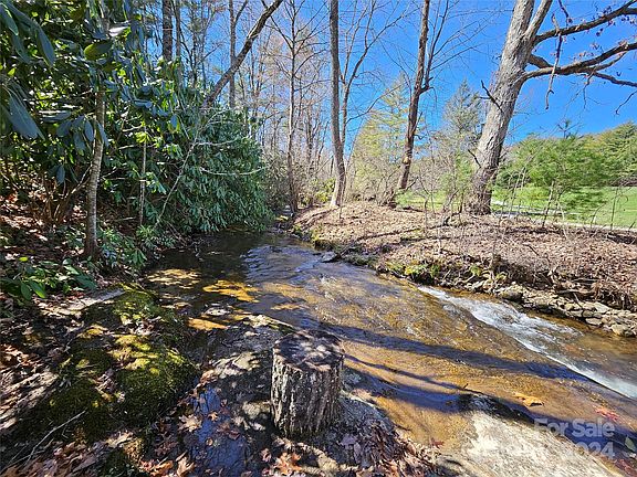 247 Woods Rd, Spruce Pine, NC 28777 | MLS #4120673 | Zillow