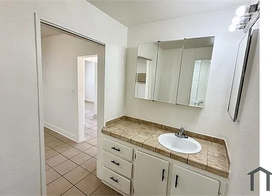 45144 Cedar Ave — Photo 10