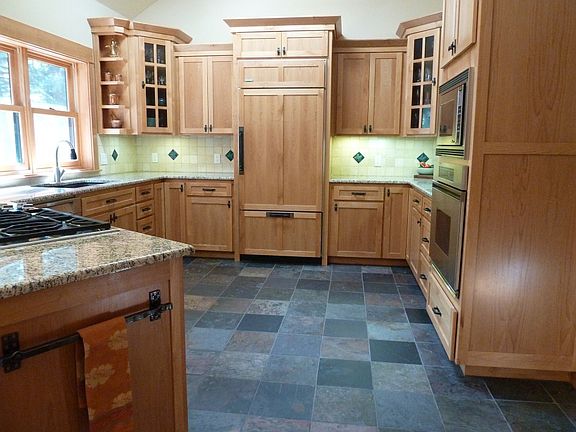 Alder and Granite Kitchen