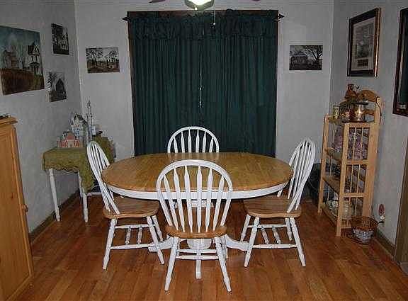 3rd image of 204 E 19th Ave