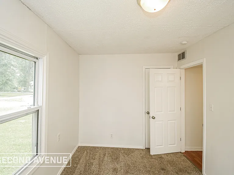 3636 N Whittier Pl — Photo 11