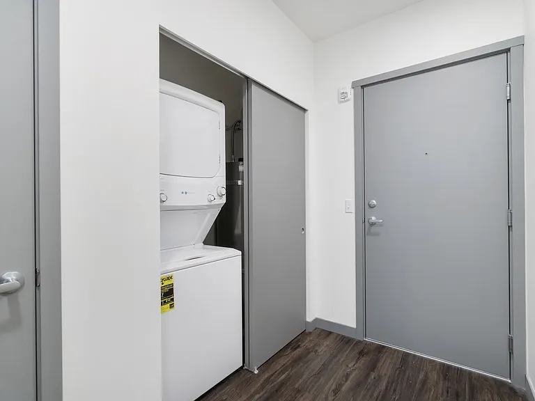 Serenity Apartments — Photo 151