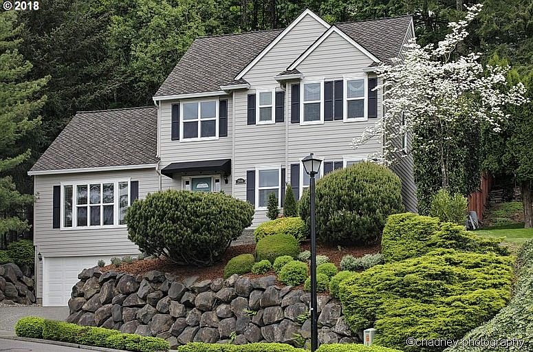 1st image of 2501 Limerick Ln