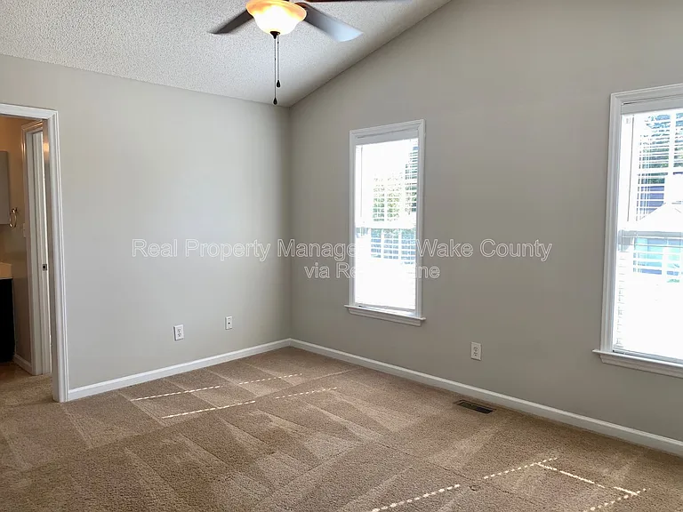 609 Stinson Ave — Photo 10