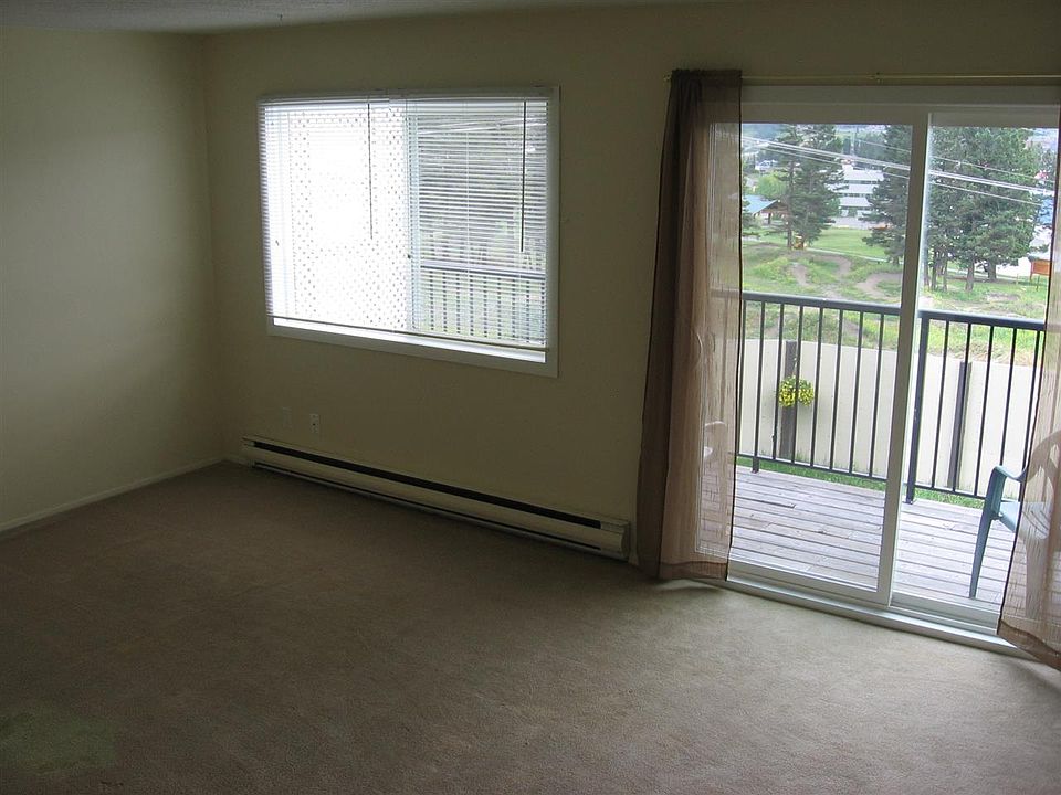 2nd image of 605 Carson Dr #17