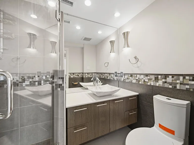 5100 San Felipe St #374E — Photo 11