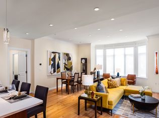 199 Lagrange St #209, Chestnut Hill, MA 02467