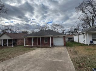 1106 S Ithaca Ave, Russellville, AR 72801