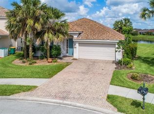 2165 Fairmont Ln, Naples, FL 34120