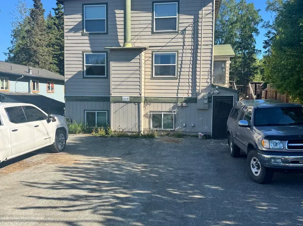 2103 W 32nd Ave, Anchorage, AK 99517