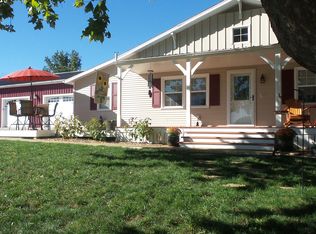 1126 S Windsor St, Windsor, MO 65360