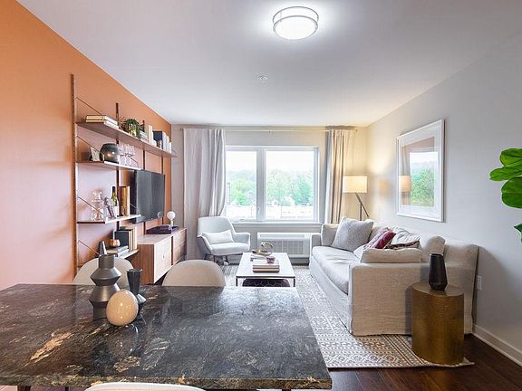 3rd image of 22 Central Ave #2BRFREE