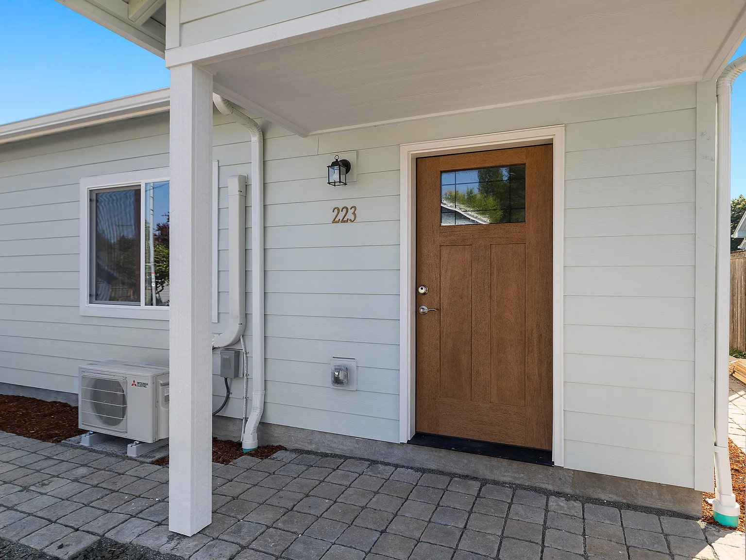 1 bed, 650 sqft, $1,700 — Photo 2