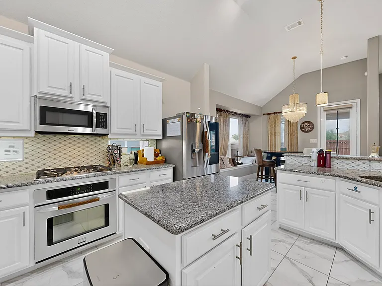 2345 Fountain Gate Dr — Photo 8