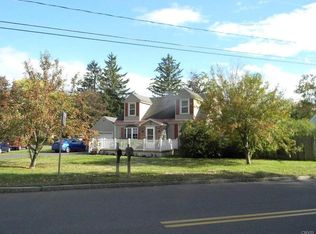 52 Curtis St, Fulton, NY 13069
