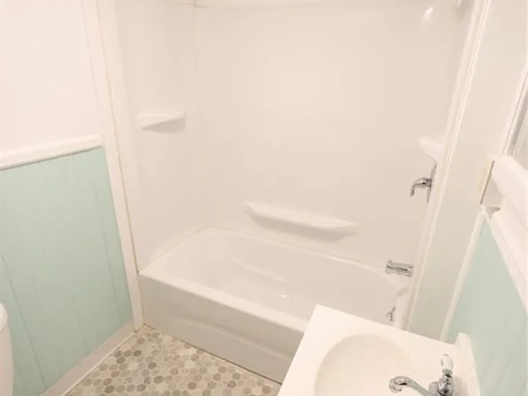 226 Davidson Ave #226 — Photo 9