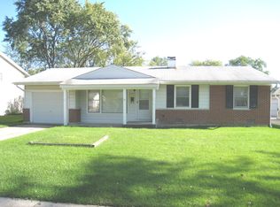 539 Sussex Ct, Elk Grove Village, IL 60007