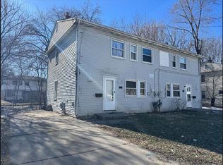 2336 Deerfield Ct, Westland, MI 48186