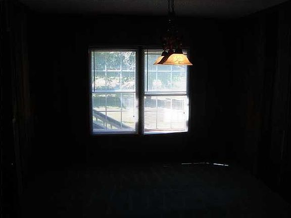 3rd image of 13120 Muller Dr