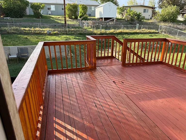 1814 Glendale Ave — Photo 12