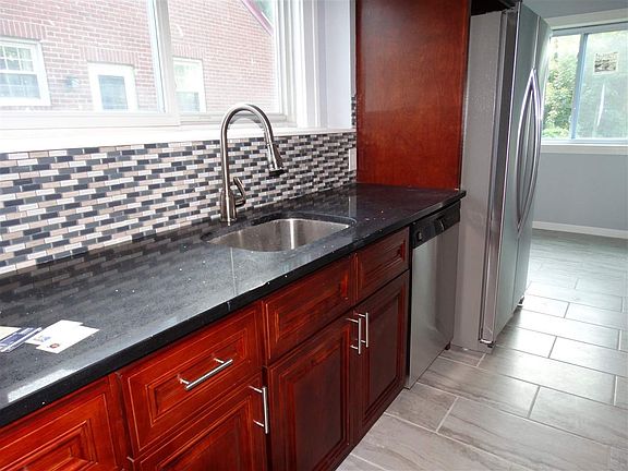 3rd image of 303 S Manning Blvd