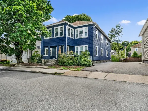 32 Eddy St Unit 1, Waltham, MA 02453