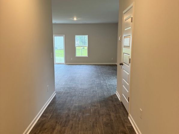 109 Seagrass Way