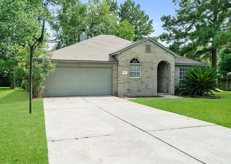 1st image of 7131 Woodland Oaks