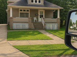 5171 Charles St, Maple Heights, OH 44137