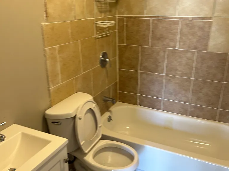507 Lincoln St #B — Photo 4