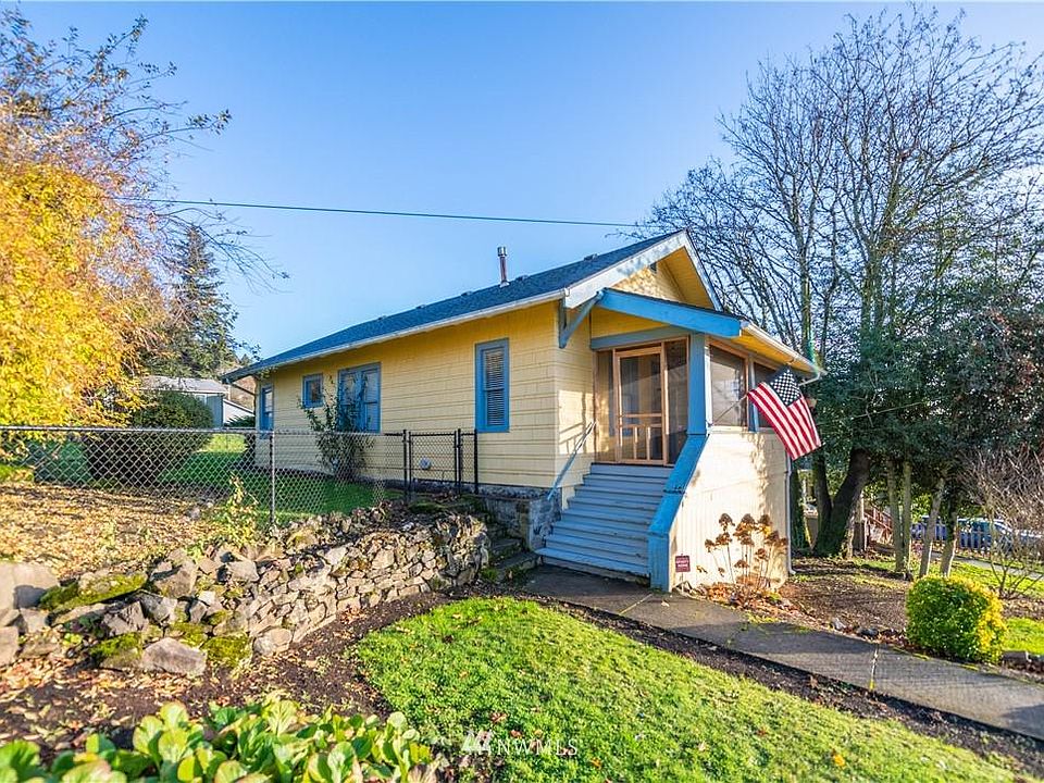 1st image of 438 N 4th Pl