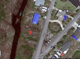 311 Robin Ln, Mexico Beach, FL 32456