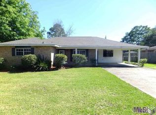 1019 E Worthy St, Gonzales, LA 70737