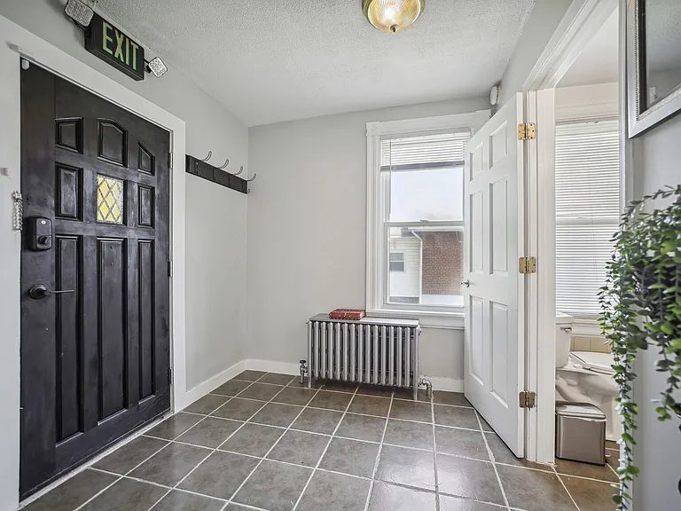 4057 Benning Rd NE — Photo 10