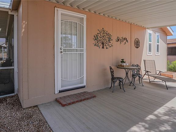 4th image of 1116 E Birch