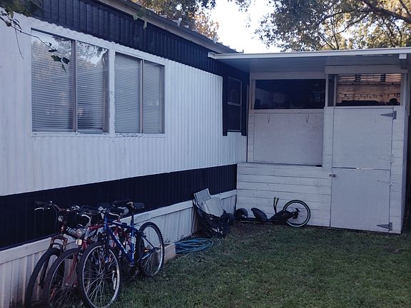 3rd image of 4801 Ecstasy Cir