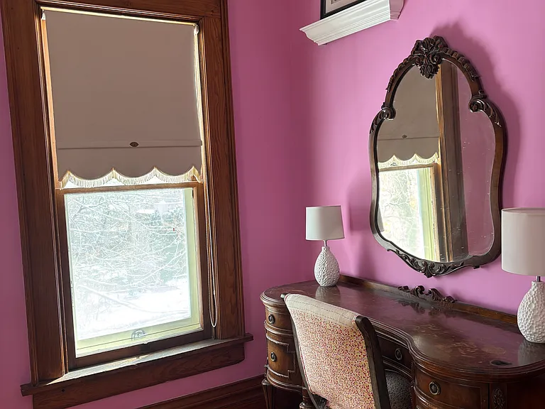 Single bedroom dressing table