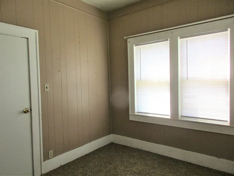 620 N Bradley St — Photo 12