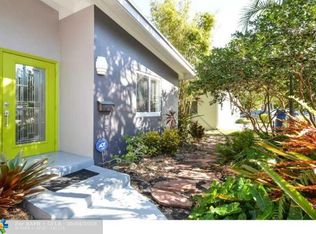 425 NE 21st St, Wilton Manors, FL 33305