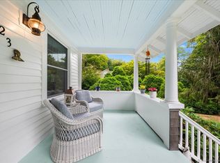 23 Spring St, Chester, CT 06412