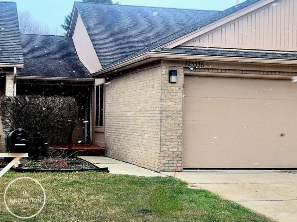 23556 Northport Dr, Clinton Township, MI 48036