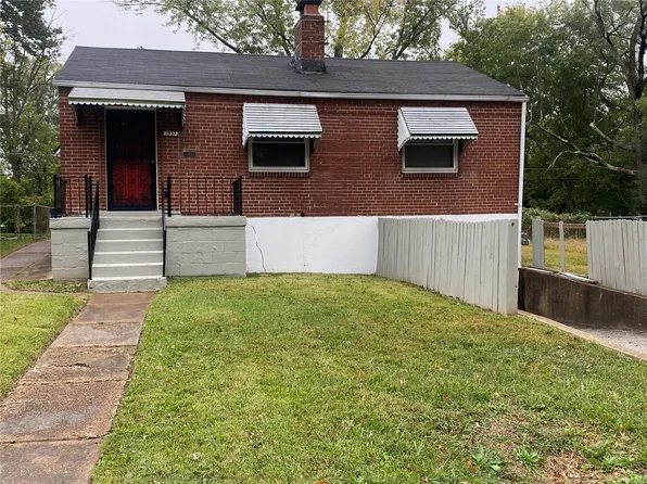 1937 Mora Ln, Saint Louis, MO 63136
