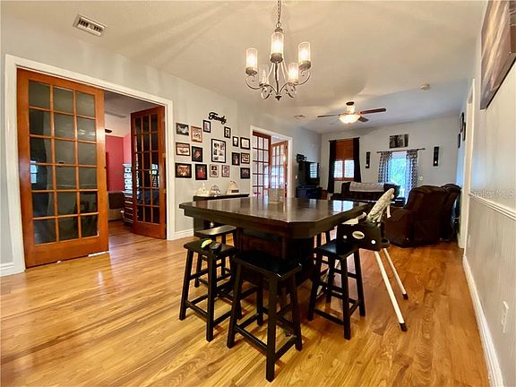 4th image of 12122 Canal St