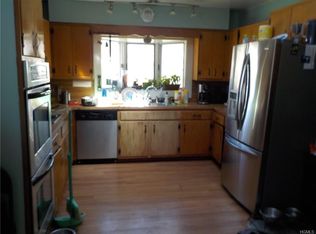 141 Kings Ferry Rd, Montrose, NY 10548