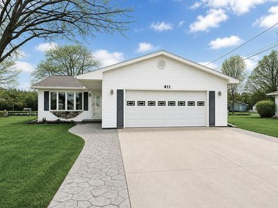 411 Iroquois Ave, Prudenville, MI, 48651