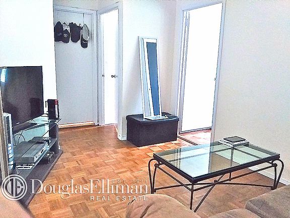 2nd image of 404 E 79th St APT 6E