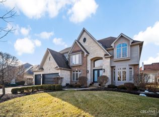 3307 Farmgate Dr, Naperville, IL 60564